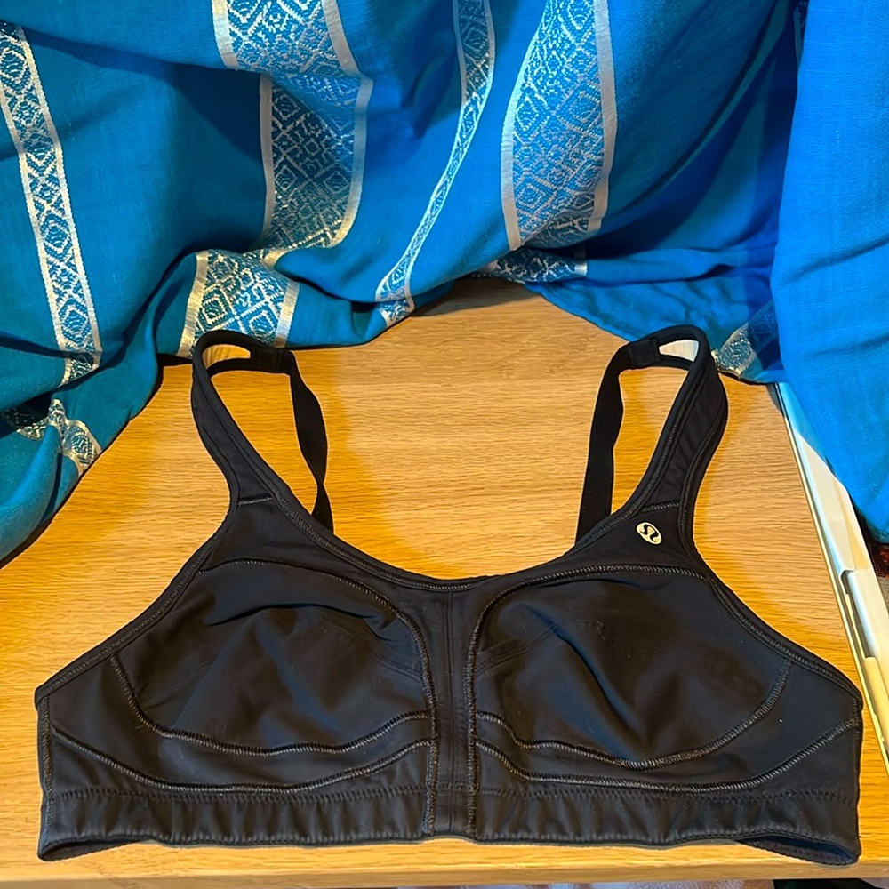 lululemon athletica